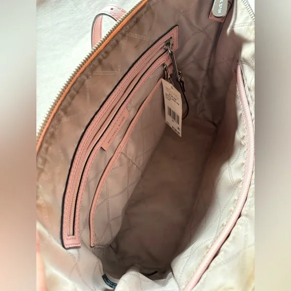 Michael Kors Tote Purse - Picture 6 of 7